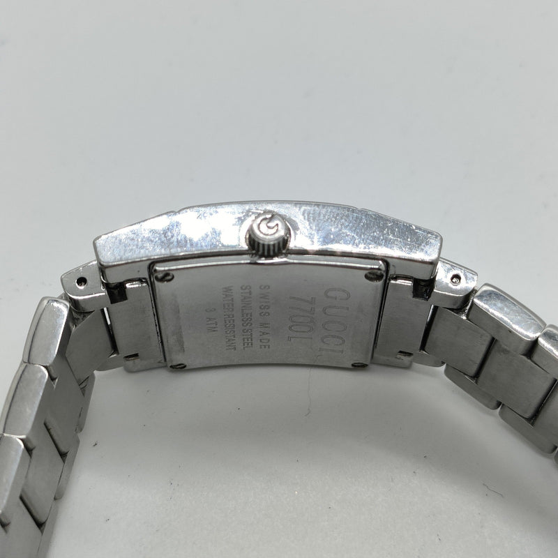 Gucci Watch 24Mm Women's Whites X Silver