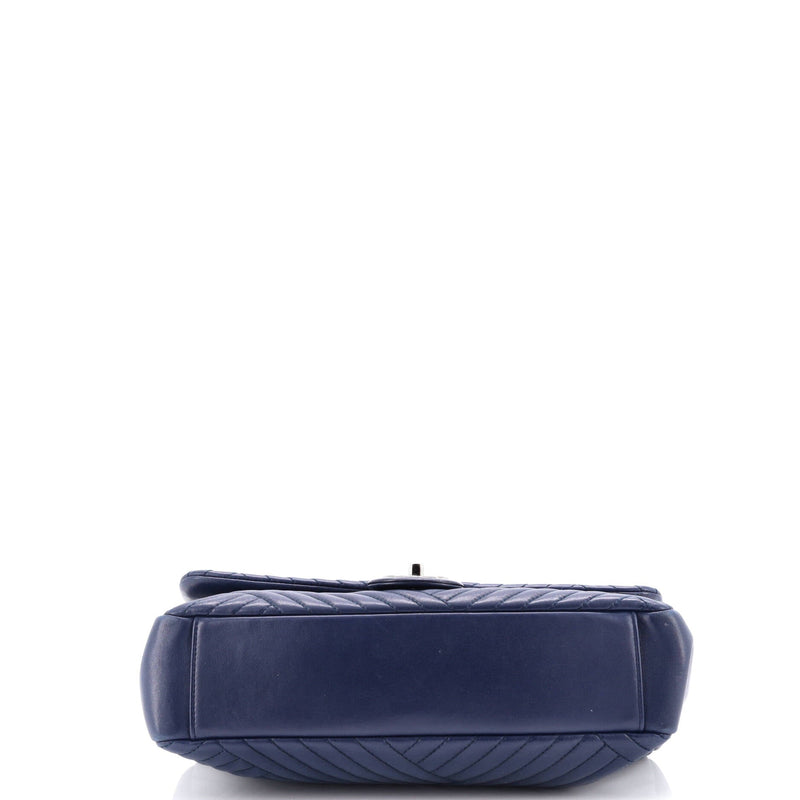 Chanel Cc Crossing Flap Bag Chevron
