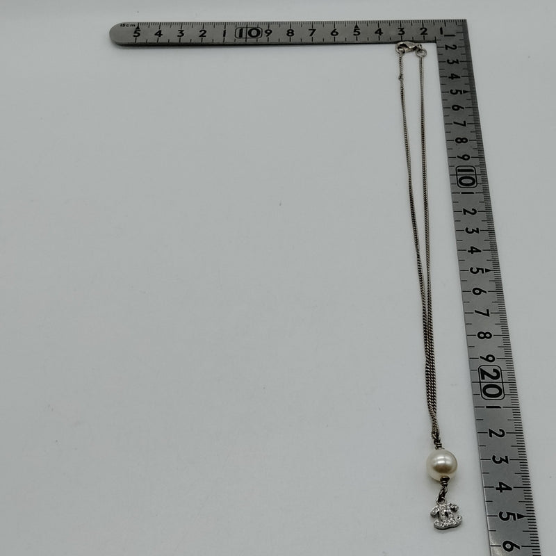 Chanel Pendant Necklace Silver Whites 7