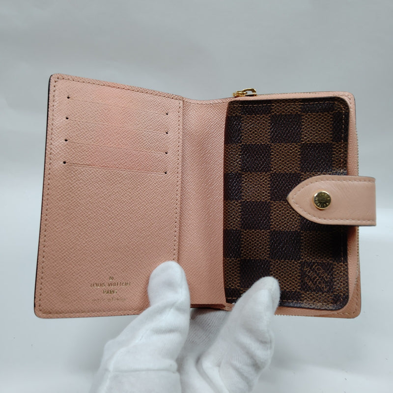 Louis Vuitton Lv Wallet Brown Damier