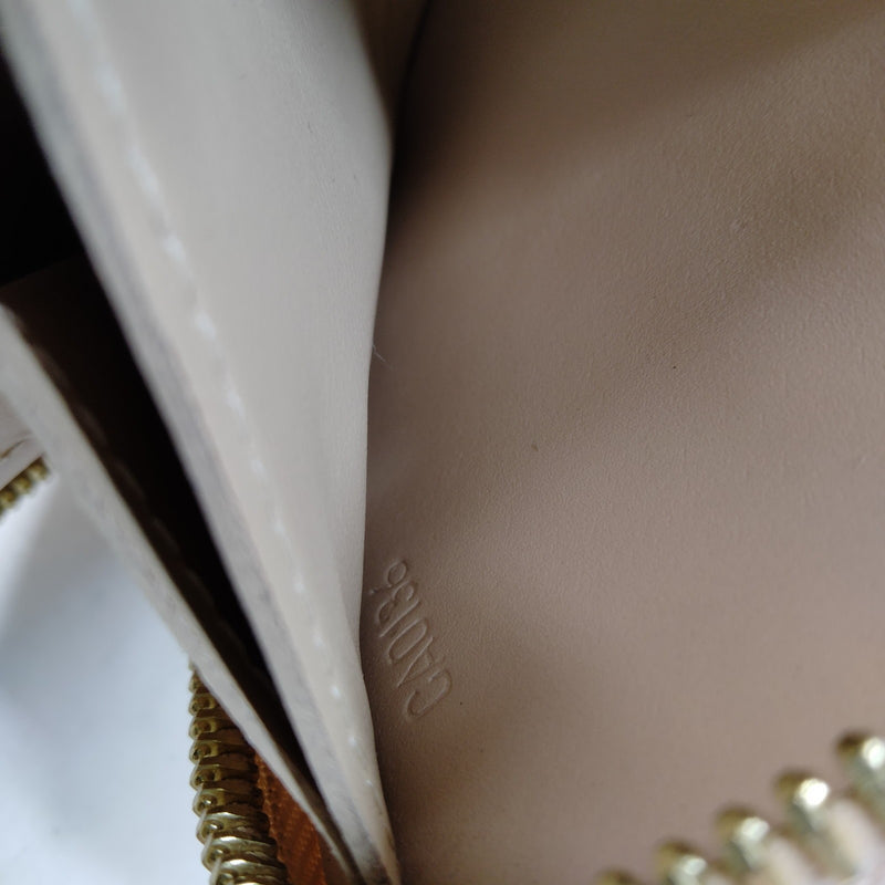 Louis Vuitton Lv Long Wallet Beige