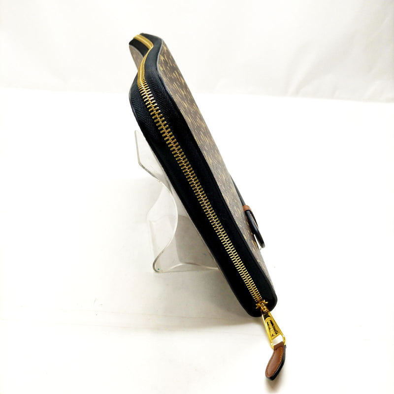 Burberry Clutch Bag Brown Pvc