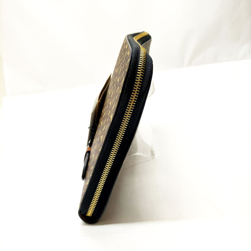 Burberry Clutch Bag Brown Pvc