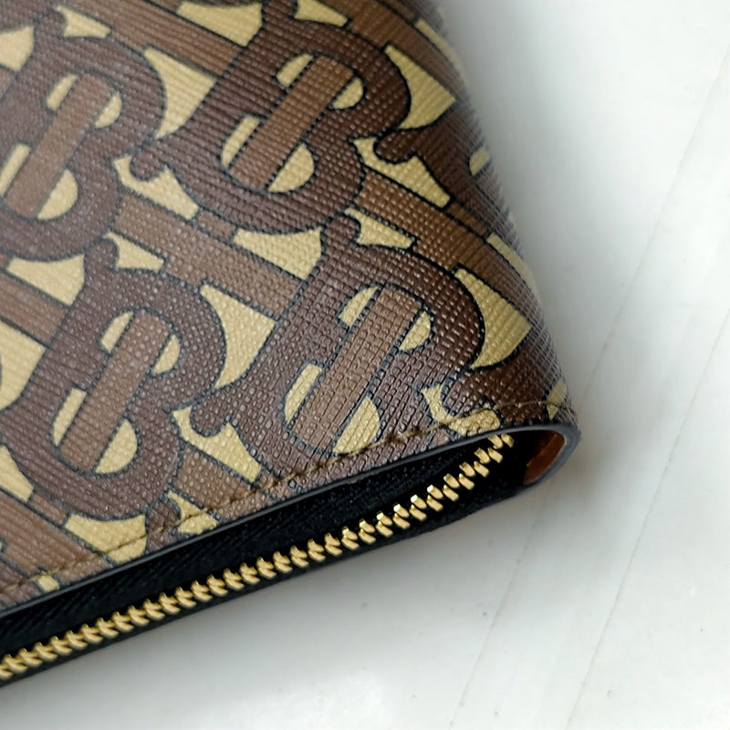 Burberry Clutch Bag Brown Pvc