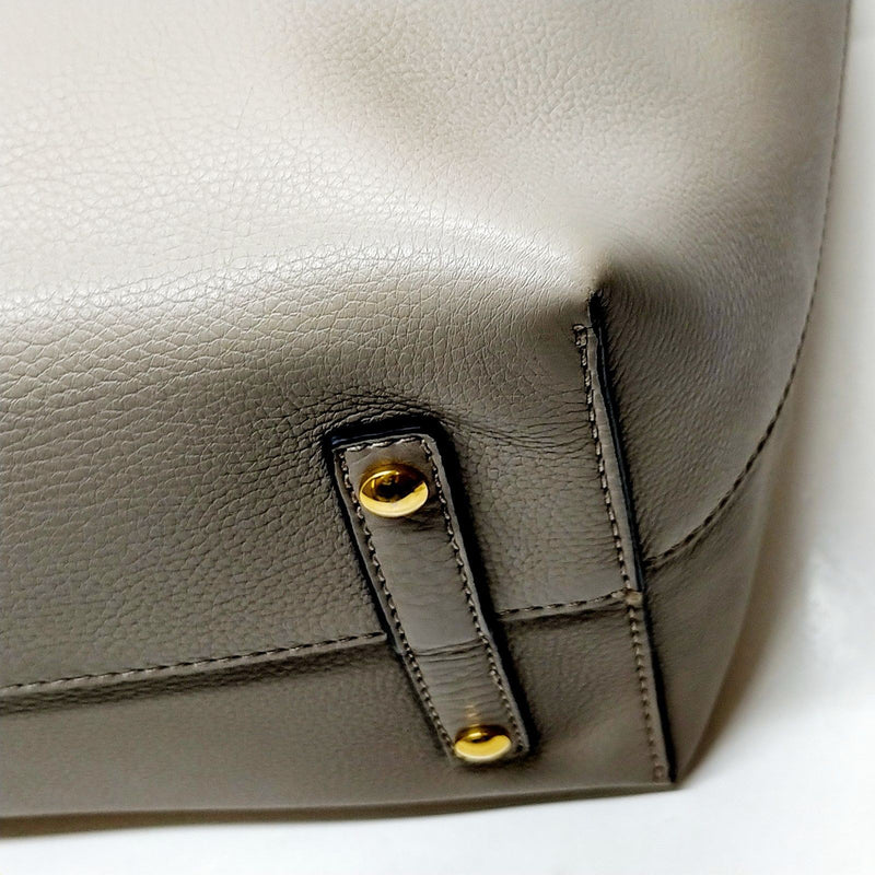 Burberry Tote Bag Beige Leather