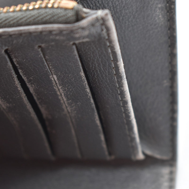Louis Vuitton Mahina Leather Bifold Long