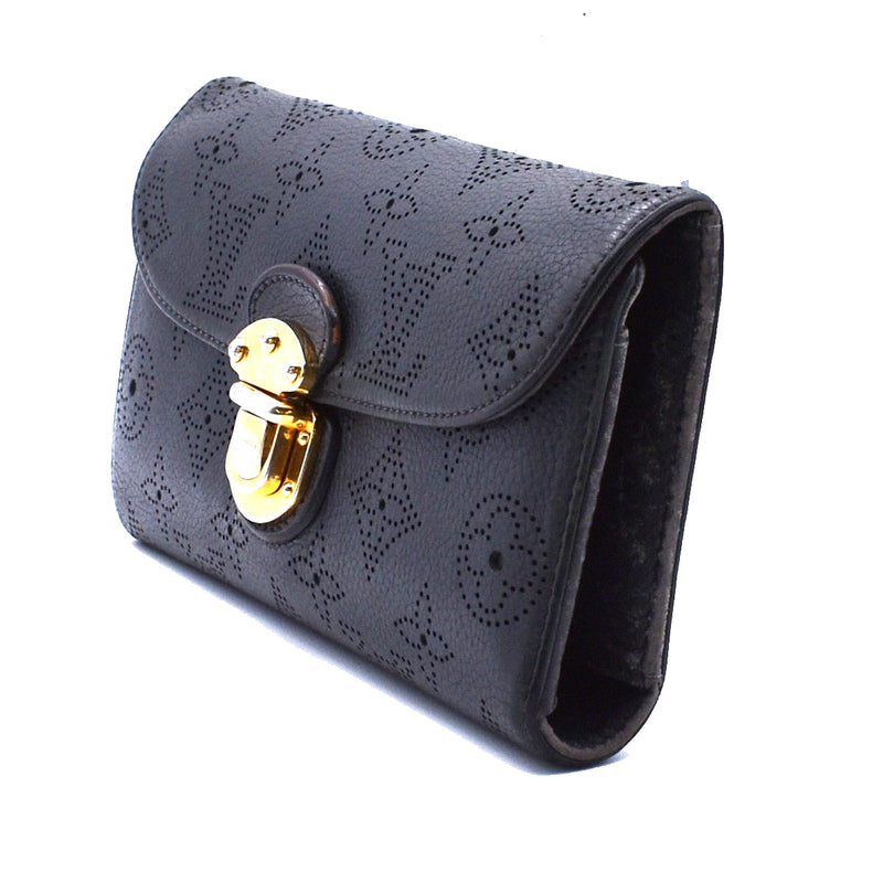 Louis Vuitton Mahina Leather Bifold Long