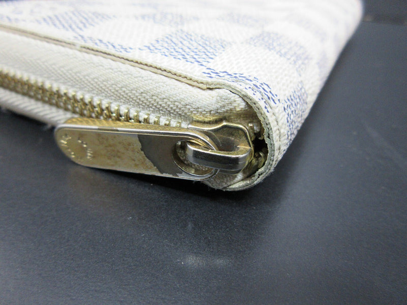 Louis Vuitton Damier Azur Zippy