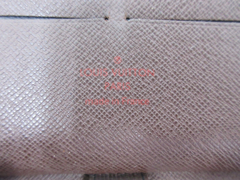 Louis Vuitton Damier Zippy