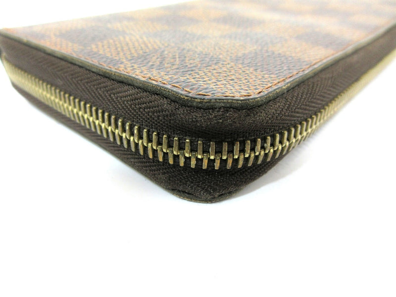 Louis Vuitton Damier Zippy Wallet