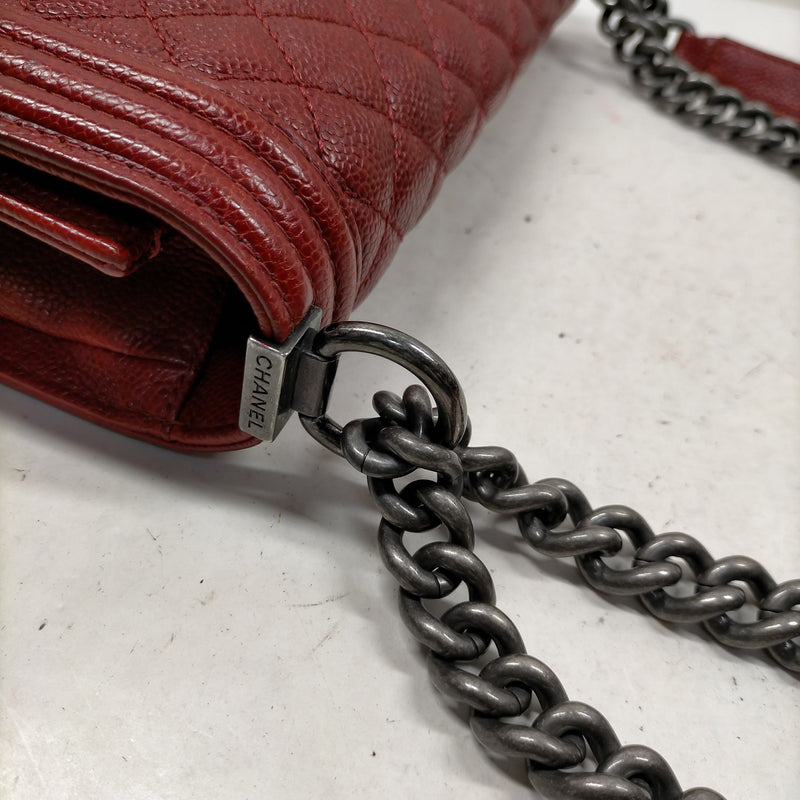 Chanel Shoulder Bag Red Caviarskin