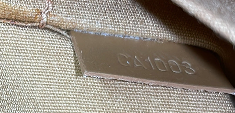 Louis Vuitton Mat Sutter Bag Vernis