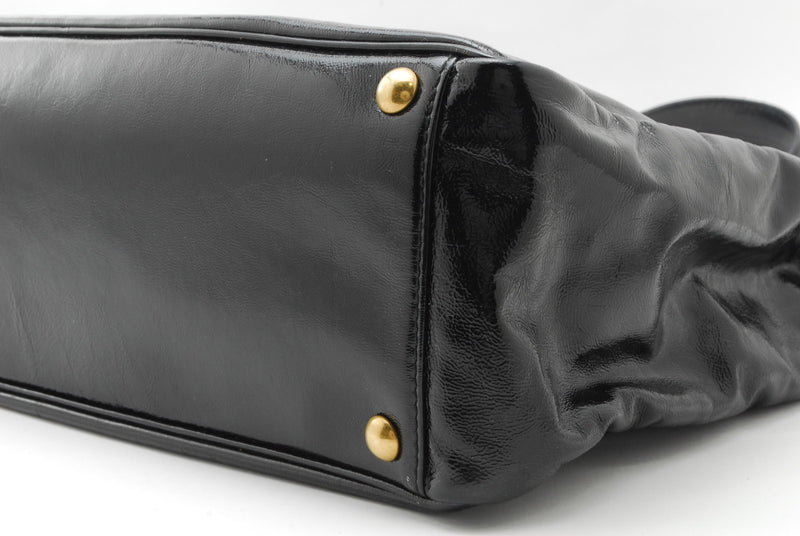 Folded And Shipped* Yves Saint Laurent