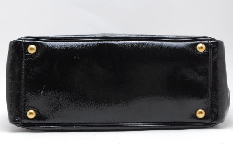 Folded And Shipped* Yves Saint Laurent