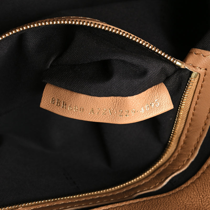 Fendi Nappa Ff Embossed Baguette Miele