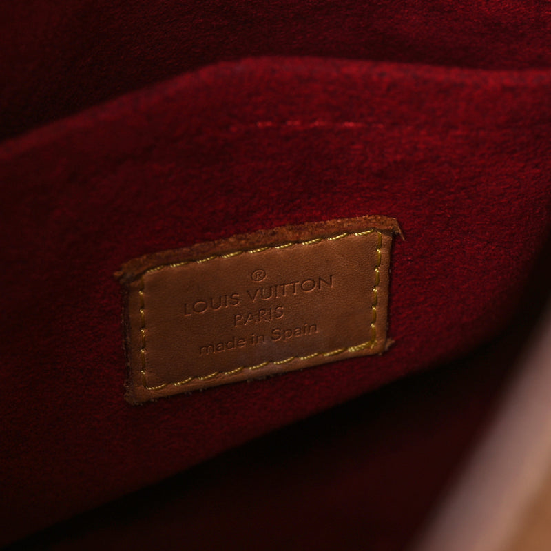 Louis Vuitton Croissant Gm
