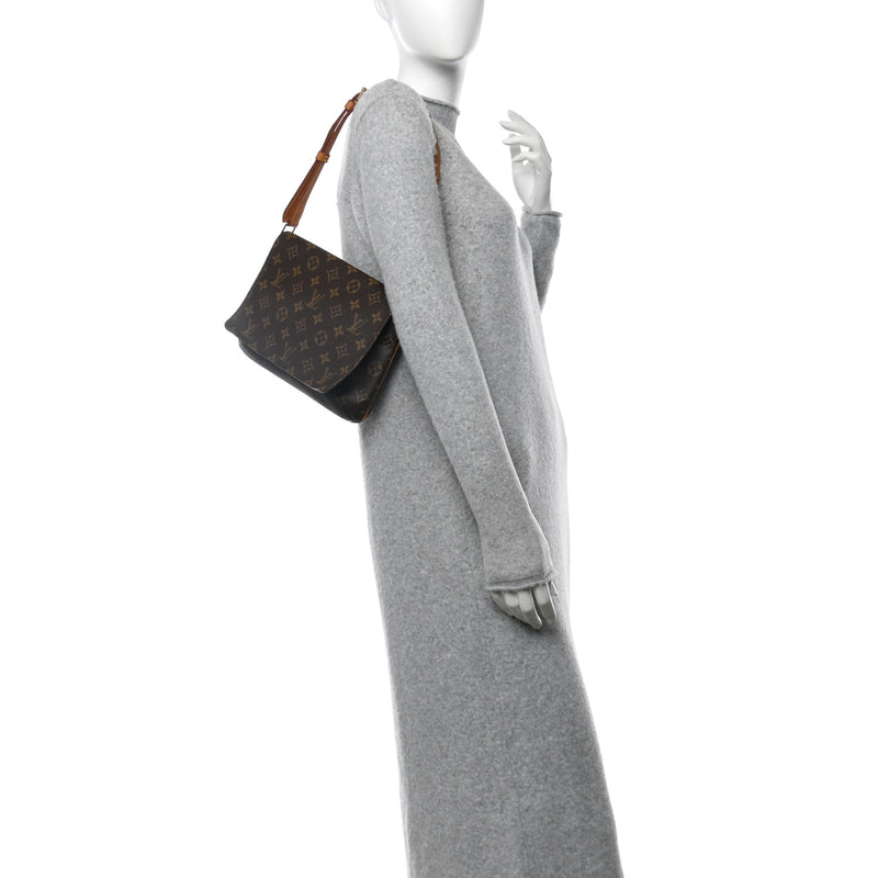 Louis Vuitton Musette Tango