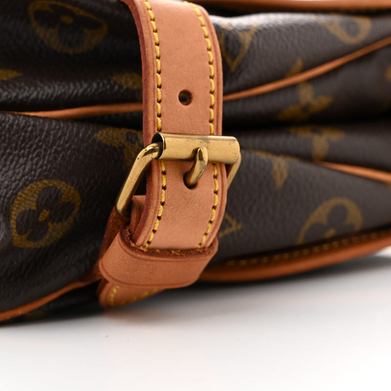 Louis Vuitton Saumur 30