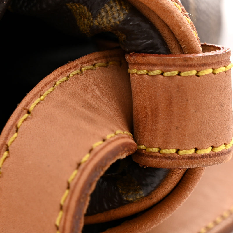 Louis Vuitton Saumur 30