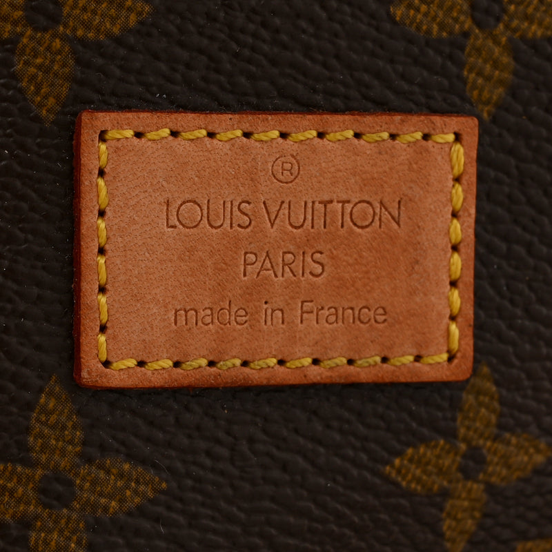 Louis Vuitton Saumur 30