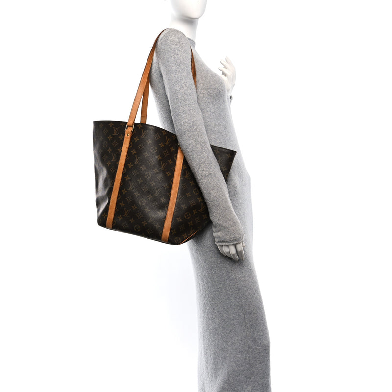 Louis Vuitton Sac Shopping Tote