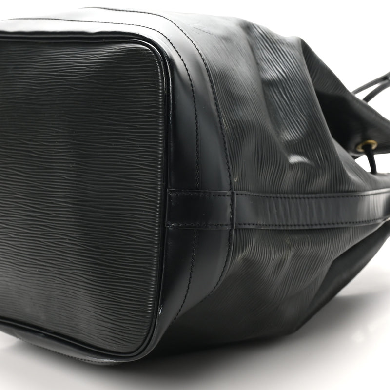 Louis Vuitton Epi Noe Black