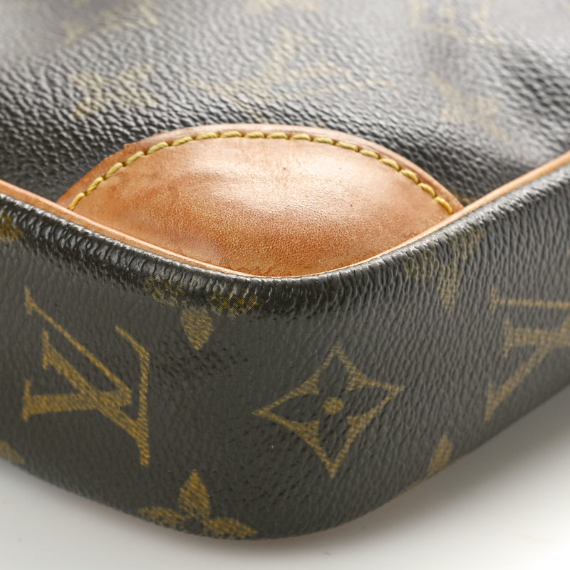 Louis Vuitton Danube 21