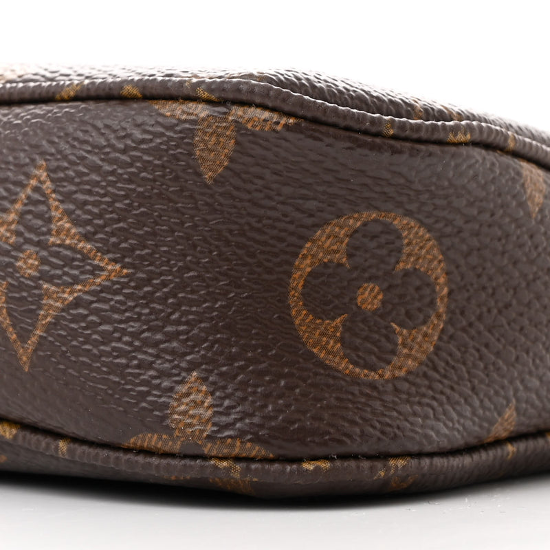 Louis Vuitton Pochette Accessories Nm
