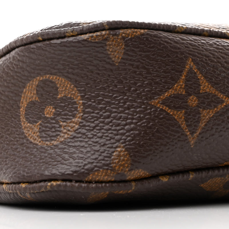 Louis Vuitton Pochette Accessories Nm