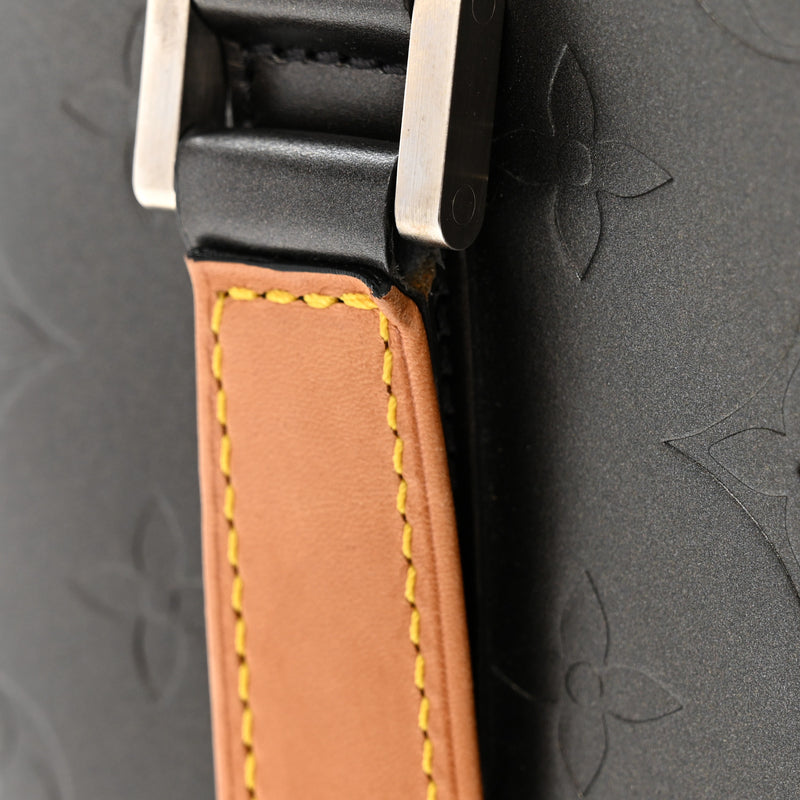Louis Vuitton Mat Stockton Black