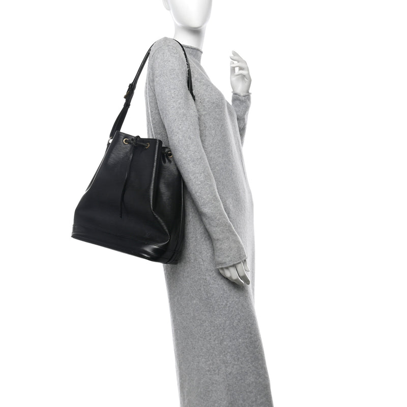Louis Vuitton Epi Noe Black