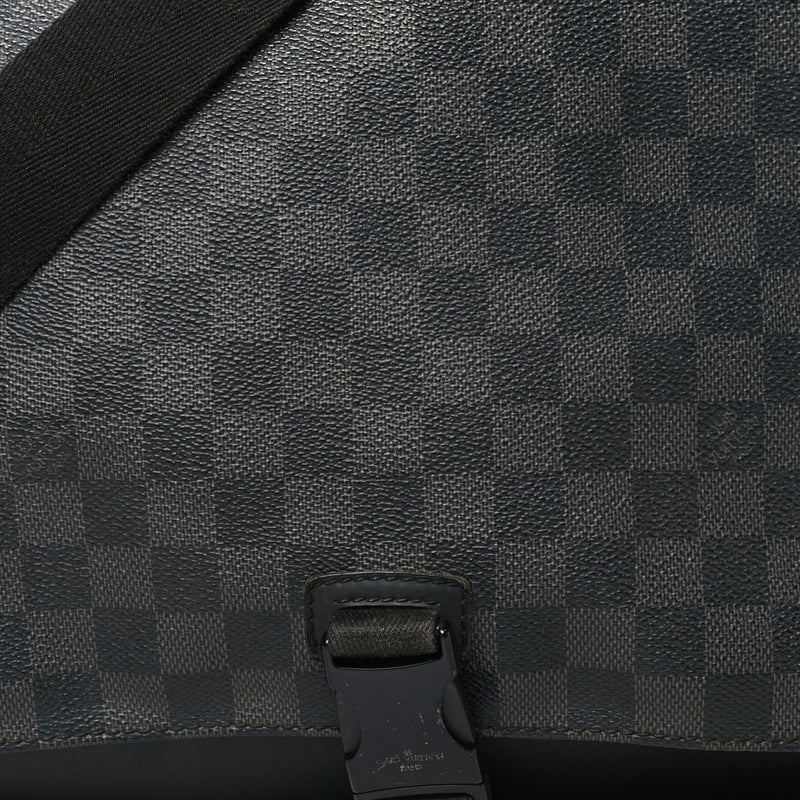 Louis Vuitton Damier Graphite Skyline