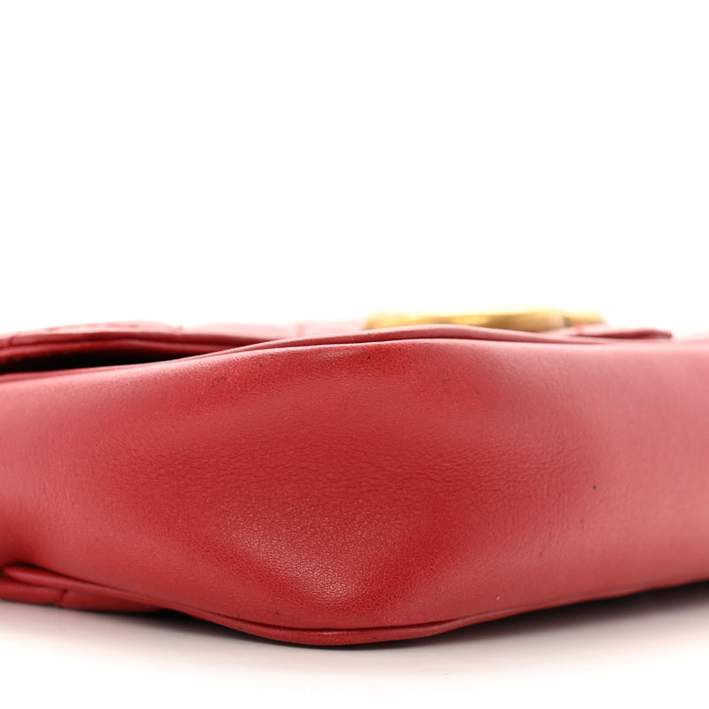 Gucci Calfskin Matelasse Super Mini Gg