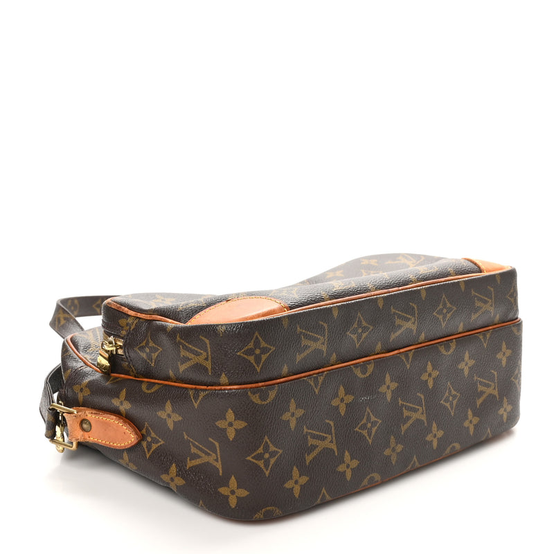 Louis Vuitton Nil 28
