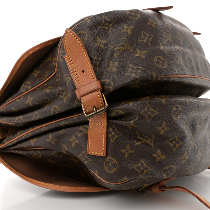 Louis Vuitton Saumur 43