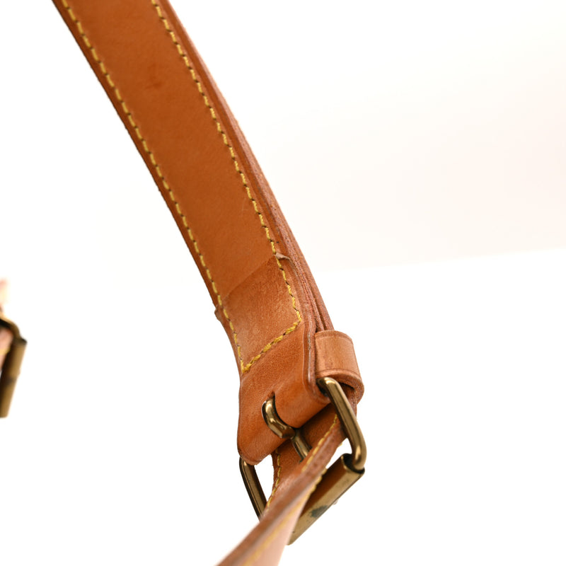 Louis Vuitton Saumur 43