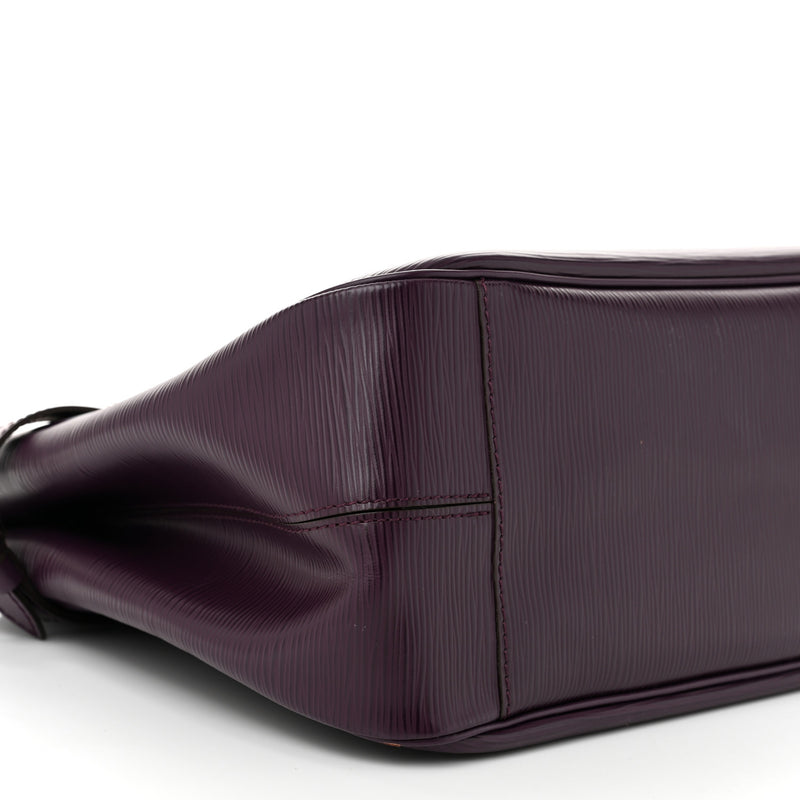 Louis Vuitton Epi Passy Pm Cassis