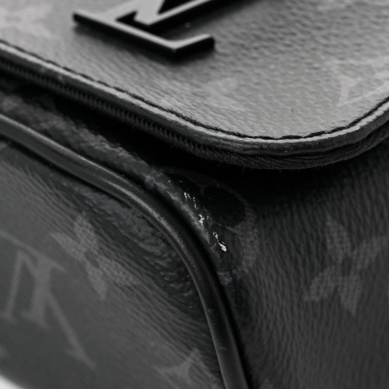 Louis Vuitton Eclipse District Pm Black