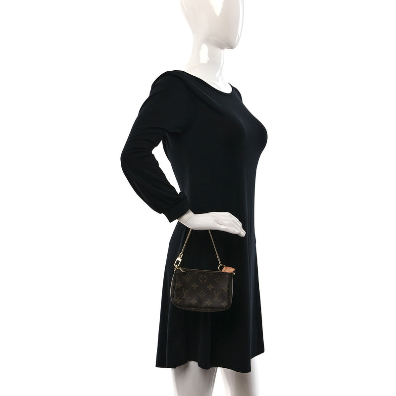 Louis Vuitton Mini Pochette Accessories