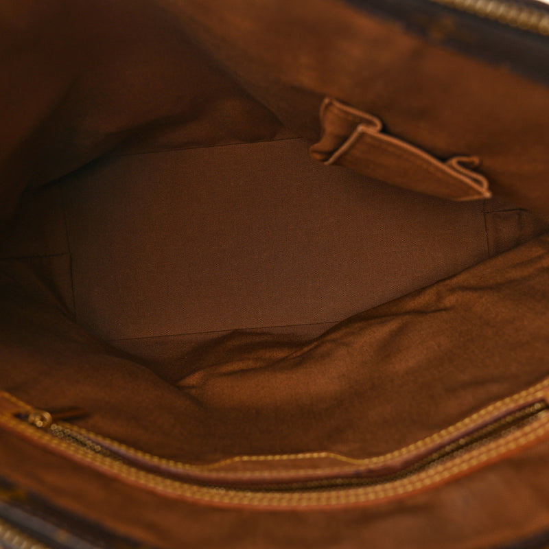 Louis Vuitton Cabas Mezzo