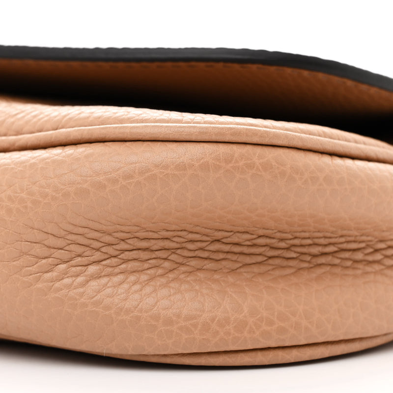 Gucci Pebbled Calfskin Medium Soho Flap