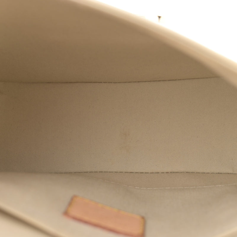 Louis Vuitton Vernis Bellflower Pm Perle