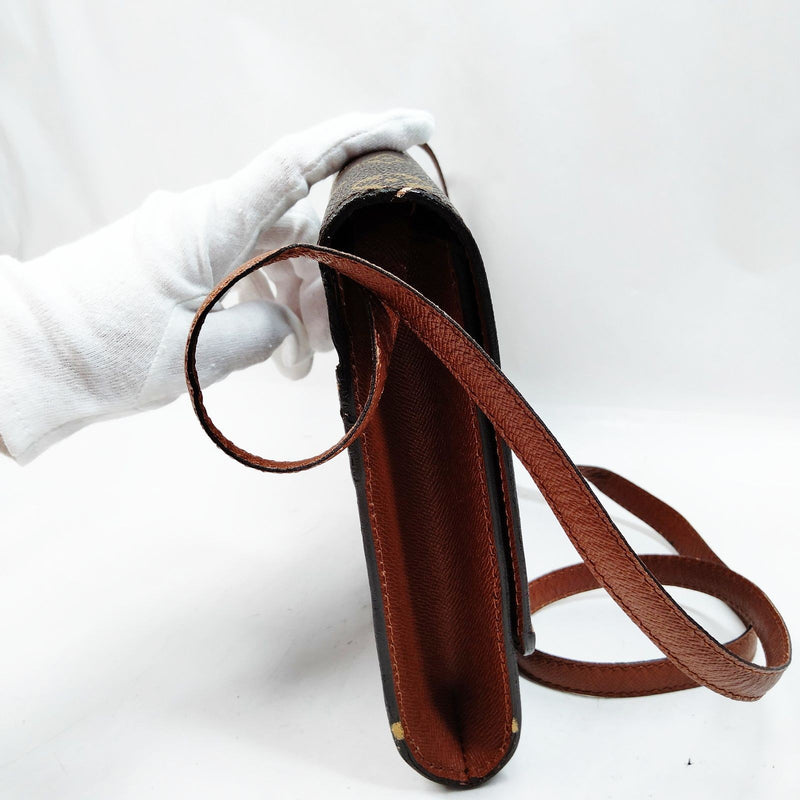 Louis Vuitton Lv Shoulder Bag Bordeaux