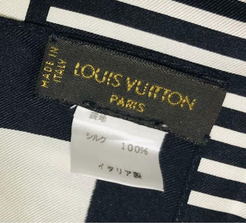 Louis Vuitton Silk Scarf White 23.4 X