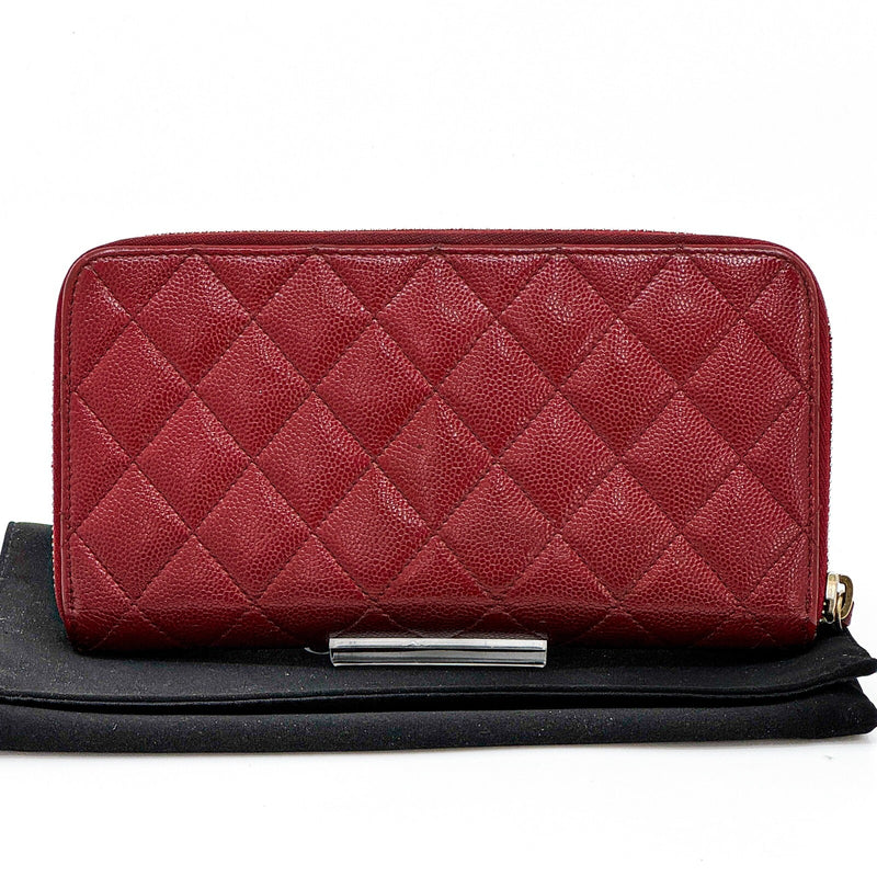Chanel Matelasse Caviar Skin Round Zippy
