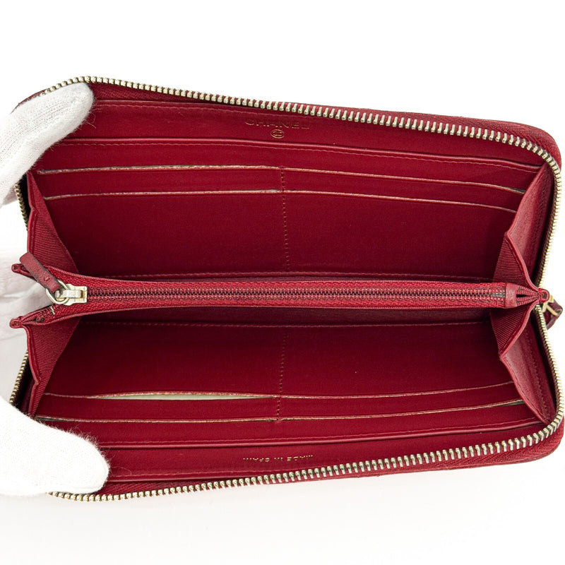 Chanel Matelasse Caviar Skin Round Zippy