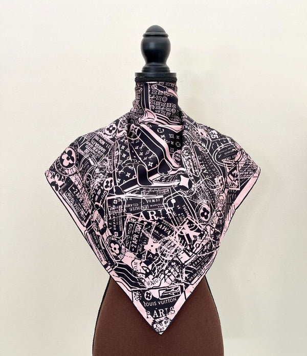 New Louis Vuitton Scarf Luggage Trunks