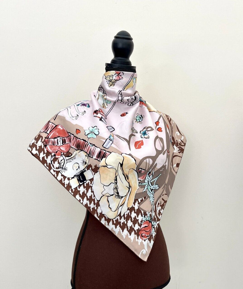 Display #1 New Salvatore Ferragamo Scarf