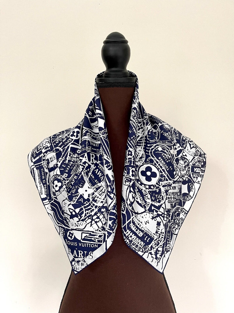 Louis Vuitton Accessories Scarf Luggage