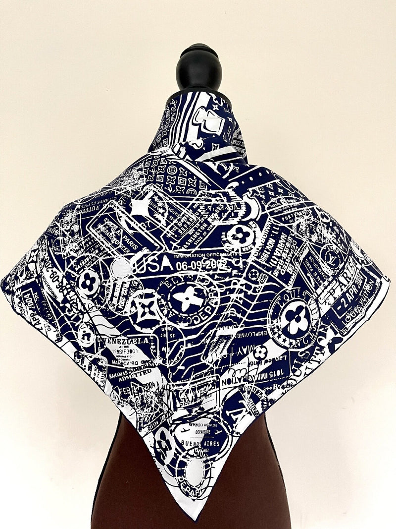 Louis Vuitton Accessories Scarf Luggage